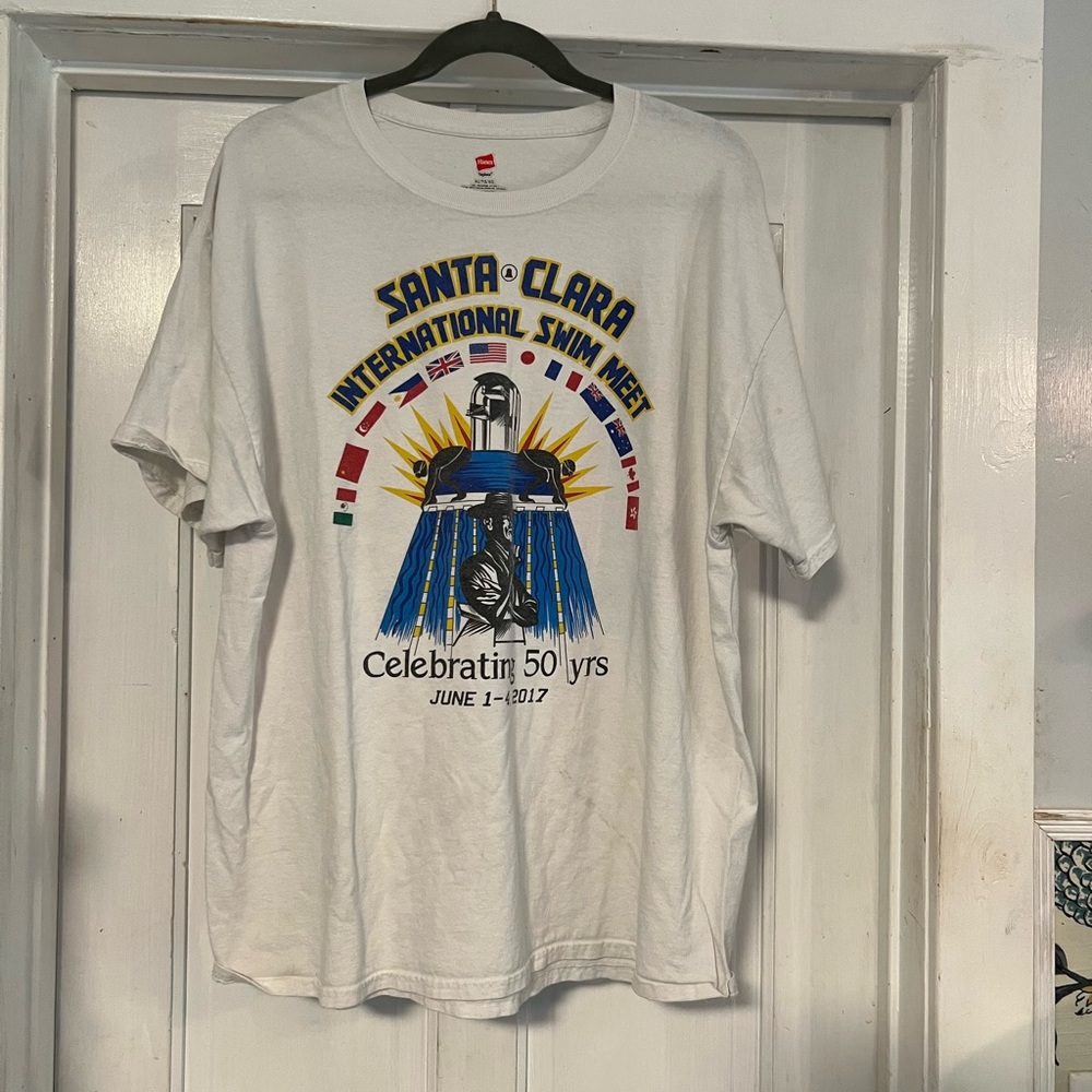 MENS INTERANTIONAL SWIM MEET SHIRT SIZE XL